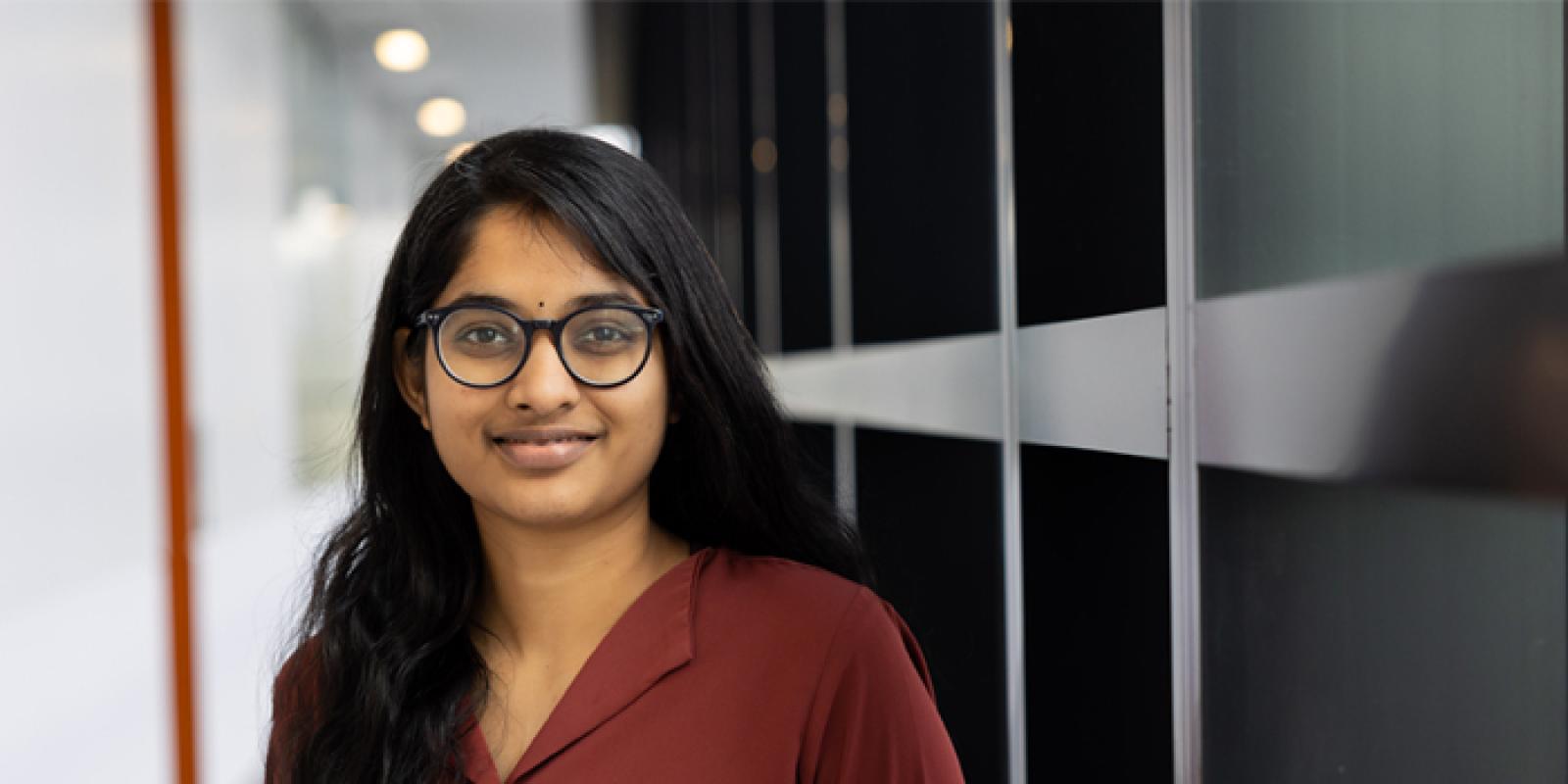 Headshot of Sahithi Thotakura.